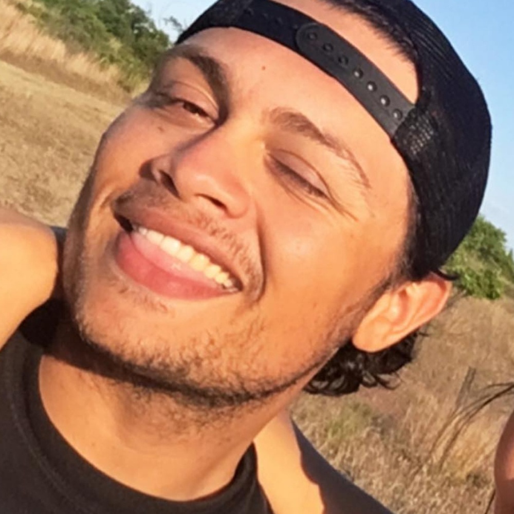 Meet your Posher, Omar